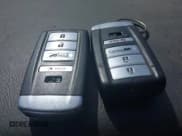 ✅ 2018 Acura RDX Technology • VIN: 5J8TB3H53JL007177 • Lot: 43521085. Wystawiony na IAAI z przebiegiem Nie podano. Bezpłatny archiwum sprzedaży aukcyjnych z USA i szczegółowy raport historii pojazdu na DreamBid. Zdjęcie 11.