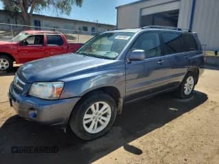 ✅ 2006 Toyota Highlander • VIN: JTEDW21A160013752 • Lot: 69878955. Listed on Copart with 207,942 mi. Free auction sales archive from the USA and detailed vehicle history report at DreamBid. Image 1.