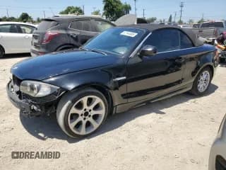 ✅ 2011 BMW 1 Series 128i • VIN: WBAUL7C57BVM80503 • Lot: 67144485. Wystawiony na Copart z przebiegiem 135 222 mil. Bezpłatny archiwum sprzedaży aukcyjnych z USA i szczegółowy raport historii pojazdu na DreamBid. Zdjęcie 1.