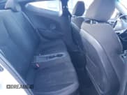 ✅ 2017 Hyundai Veloster • VIN: KMHTC6AD1HU317925 • Lot: 82590044. Wystawiony na Copart z przebiegiem 112 732 mil. Bezpłatny archiwum sprzedaży aukcyjnych z USA i szczegółowy raport historii pojazdu na DreamBid. Zdjęcie 11.