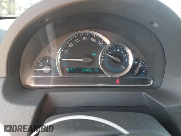 ✅ 2008 Chevrolet HHR LT • VIN: 3GNCA23D48S709014 • Lot: 52550695. Listed on Copart with 96,402 mi. Free auction sales archive from the USA and detailed vehicle history report at DreamBid. Image 9.