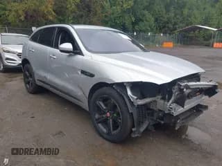 ✅ 2017 Jaguar F-Pace 35t R-Sport • VIN: SADCL2BV1HA895338 • Lot: 43438832. Wystawiony na IAAI z przebiegiem 84 769 mil. Bezpłatny archiwum sprzedaży aukcyjnych z USA i szczegółowy raport historii pojazdu na DreamBid. Zdjęcie 1.