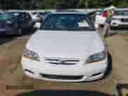 2001 Honda Accord EX с VIN 1HGCG22581A016294, выставлен на аукционе IAAI как лот 42651031 с пробегом 167 045 миль миль и . История ставок и продаж доступна на DreamBid. Изображение 13.