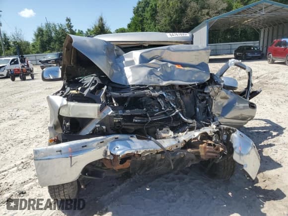 ✅ 2000 Chevrolet Silverado 1500 LT • VIN: 2GCEC19T2Y1389742 • Лот: 64761895. Опубликован ранее на Copart с пробегом Не указан. Бесплатный доступ к архиву аукционных продаж из США и подробный отчёт об истории автомобиля на DreamBid. Изображение 5.