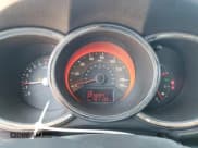 ✅ 2012 Kia Sorento SX • VIN: 5XYKW4A20CG265935 • Lot: 80266425. Listed on Copart with 191,135 mi. Free auction sales archive from the USA and detailed vehicle history report at DreamBid. Image 9.