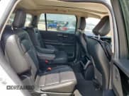 ✅ 2023 Lincoln Aviator Reserve • VIN: 5LM5J7WC1PGL02064 • Lot: 70782295. Wystawiony na Copart z przebiegiem 29 795 mil. Bezpłatny archiwum sprzedaży aukcyjnych z USA i szczegółowy raport historii pojazdu na DreamBid. Zdjęcie 11.