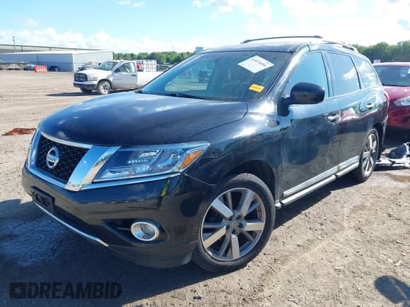 ✅ 2015 Nissan Pathfinder Platinum • VIN: 5N1AR2MM8FC602926 • Lot: 43074056. Listed on IAAI with 152,835 mi. Free auction sales archive from the USA and detailed vehicle history report at DreamBid. Image 2.