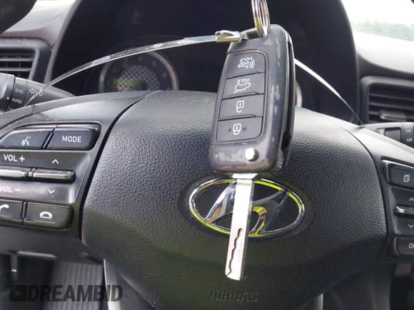 2019 Hyundai Veloster Premium with VIN KMHTG6AF5KU017950, listed as a IAAI auction lot 42611554 with 105,396 mi miles and . Bid and sale history available at DreamBid. Image 11.