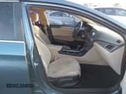 ✅ 2016 Hyundai Sonata SE • VIN: 5NPE24AF9GH321218 • Лот: 43627366. Опубликован ранее на IAAI с пробегом 107 794 миль. Бесплатный доступ к архиву аукционных продаж из США и подробный отчёт об истории автомобиля на DreamBid. Изображение 5.