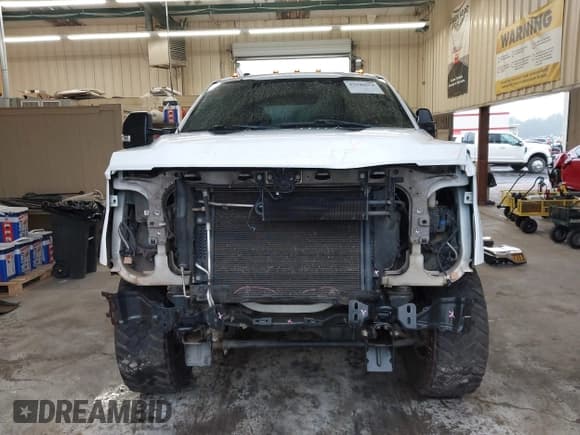 ✅ 2019 Ford F-250 XL • VIN: 1FT7W2B66KED43282 • Lot: 42940654. Listed on IAAI with 223,869 mi. Free auction sales archive from the USA and detailed vehicle history report at DreamBid. Image 13.