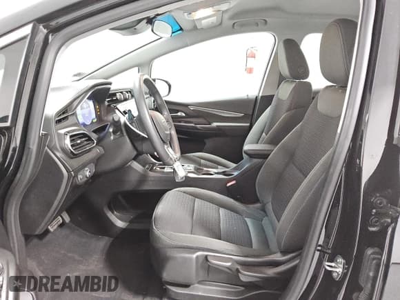 ✅ 2023 Chevrolet Bolt EV 1LT • VIN: 1G1FW6S02P4178240 • Lot: 87434454. Wystawiony na Copart z przebiegiem 14 738 mil. Bezpłatny archiwum sprzedaży aukcyjnych z USA i szczegółowy raport historii pojazdu na DreamBid. Zdjęcie 7.