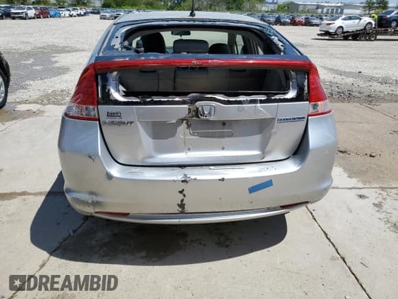 ✅ 2010 Honda Insight EX • VIN: JHMZE2H7XAS005362 • Lot: 56146425. Listed on Copart with 145,541 mi. Free auction sales archive from the USA and detailed vehicle history report at DreamBid. Image 6.