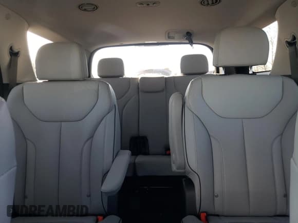 ✅ 2024 Hyundai Palisade SEL • VIN: KM8R24GE0RU804827 • Лот: 81158374. Опубликован ранее на Copart с пробегом 9 011 миль. Бесплатный доступ к архиву аукционных продаж из США и подробный отчёт об истории автомобиля на DreamBid. Изображение 10.