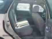 2006 Chevrolet Malibu Maxx LS z VIN 1G1ZS61846F261932, wystawiony jako Copart lot #80559954 z przebiegiem 77 126 mil mil oraz Czysty tytuł • Clean title. Historia ofert i sprzedaży dostępna na DreamBid. Obrazek 10.