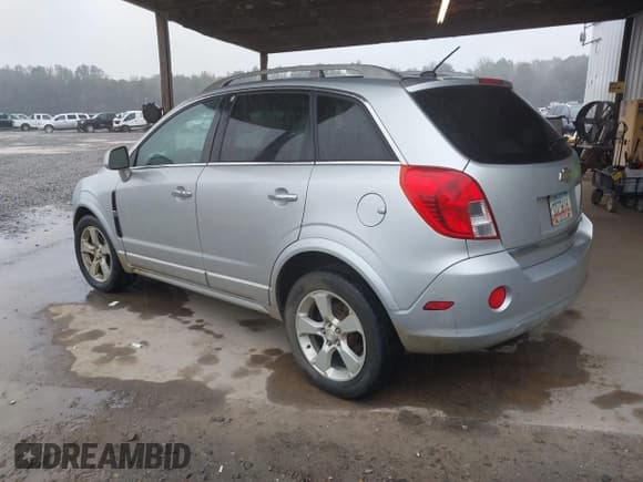 ✅ 2014 Chevrolet Captiva Sport LTZ • VIN: 3GNAL4EK3ES524098 • Lot: 40915873. Wystawiony na IAAI z przebiegiem 185 104 mil. Bezpłatny archiwum sprzedaży aukcyjnych z USA i szczegółowy raport historii pojazdu na DreamBid. Zdjęcie 3.