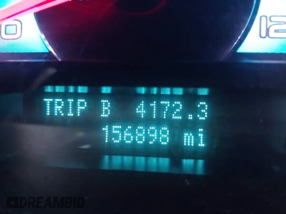 ✅ 2011 Ford Fusion SEL • VIN: 3FAHP0JG6BR104186 • Lot: 43597276. Listed on IAAI with 156,898 mi. Free auction sales archive from the USA and detailed vehicle history report at DreamBid. Image 16.