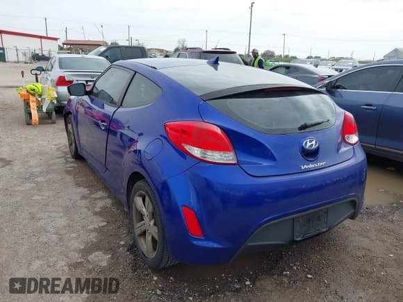 ✅ 2012 Hyundai Veloster w/Gray Int • VIN: KMHTC6ADXCU065990 • Lot: 41736250. Wystawiony na IAAI z przebiegiem 126 281 mil. Bezpłatny archiwum sprzedaży aukcyjnych z USA i szczegółowy raport historii pojazdu na DreamBid. Zdjęcie 3.