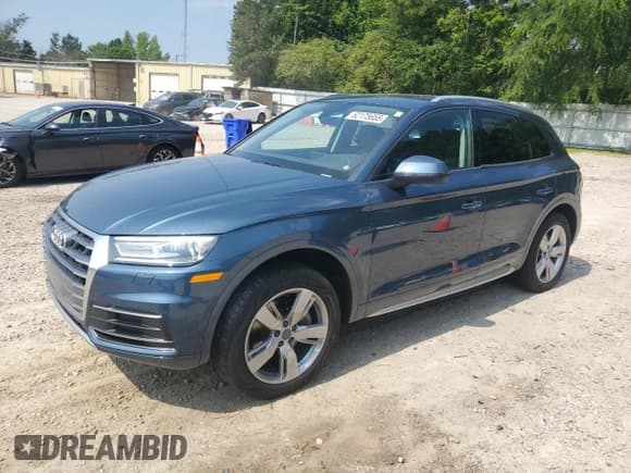 ✅ 2018 Audi Q5 Premium • VIN: WA1ANAFY8J2013698 • Lot: 62175655. Listed on Copart with 116,766 mi. Free auction sales archive from the USA and detailed vehicle history report at DreamBid. Image 1.