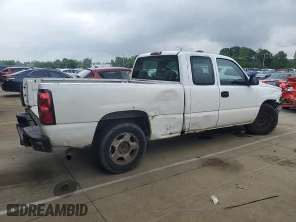 ✅ 2006 Chevrolet Silverado 1500 Work Truck • VIN: 1GCEC19Z06Z219503 • Лот: 58489895. Опубликован ранее на Copart с пробегом 301 416 миль. Бесплатный доступ к архиву аукционных продаж из США и подробный отчёт об истории автомобиля на DreamBid. Изображение 3.