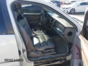 ✅ 1997 Buick Park Avenue Ultra • VIN: 1G4CU5214V4650210 • Lot: 41983953. Listed on IAAI with 176,499 mi. Free auction sales archive from the USA and detailed vehicle history report at DreamBid. Image 5.