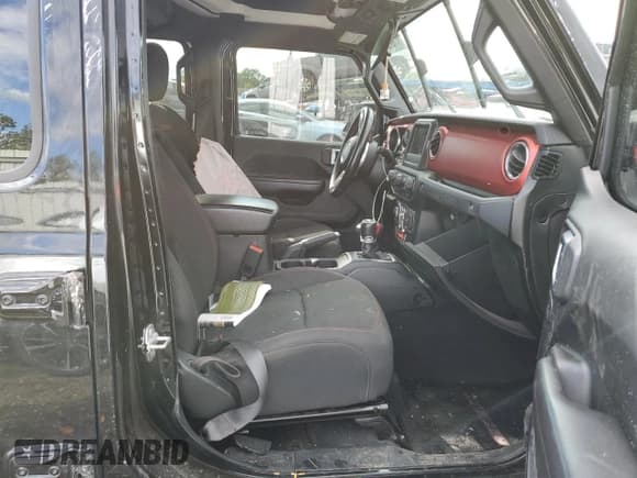 ✅ 2019 Jeep Wrangler Unlimited Rubicon • VIN: 1C4HJXFN5KW573312 • Lot: 71679615. Listed on Copart with Not provided. Free auction sales archive from the USA and detailed vehicle history report at DreamBid. Image 7.