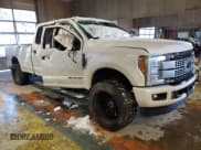 ✅ 2017 Ford F-350 Platinum • VIN: 1FT8W3BT1HED05807 • Lot: 55276665. Listed on Copart with Not provided. Free auction sales archive from the USA and detailed vehicle history report at DreamBid. Image 4.
