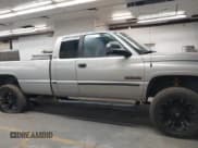 ✅ 1999 Dodge 2500 • VIN: 1B7KF2363XJ652554 • Лот: 43450889. Опубликован ранее на IAAI с пробегом 592 561 миль. Бесплатный доступ к архиву аукционных продаж из США и подробный отчёт об истории автомобиля на DreamBid. Изображение 13.