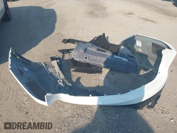 ✅ 2022 Jaguar F-Pace S • VIN: SADCJ2EX3NA689226 • Лот: 42909237. Опубликован ранее на IAAI с пробегом 45 034 миль. Бесплатный доступ к архиву аукционных продаж из США и подробный отчёт об истории автомобиля на DreamBid. Изображение 12.