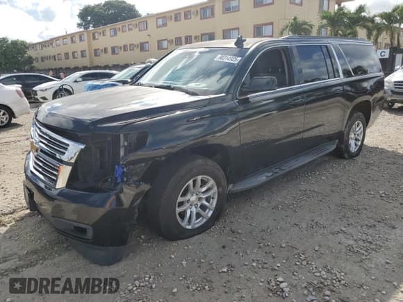 ✅ 2015 Chevrolet Suburban LT • VIN: 1GNSKJKCXFR527474 • Lot: 90314925. Wystawiony na Copart z przebiegiem 326 590 mil. Bezpłatny archiwum sprzedaży aukcyjnych z USA i szczegółowy raport historii pojazdu na DreamBid. Zdjęcie 1.