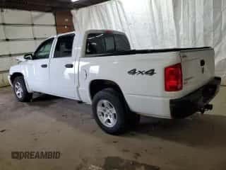 2007 Dodge Dakota SLT с VIN 1D7HW48K47S141558, выставлен на аукционе Copart как лот 86295715 с пробегом 83 148 миль миль и Списание • Salvage title. История ставок и продаж доступна на DreamBid. Изображение 2.