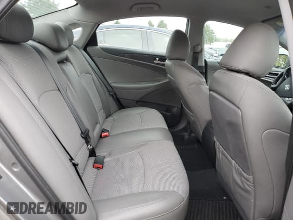 ✅ 2013 Hyundai Sonata SE • VIN: 5NPEC4AC9DH786421 • Lot: 72600454. Wystawiony na Copart z przebiegiem 193 963 mil. Bezpłatny archiwum sprzedaży aukcyjnych z USA i szczegółowy raport historii pojazdu na DreamBid. Zdjęcie 10.