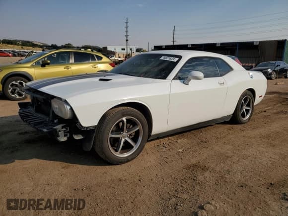 ✅ 2011 Dodge Challenger • VIN: 2B3CJ4DG1BH510267 • Lot: 75821624. Wystawiony na Copart z przebiegiem 159 795 mil. Bezpłatny archiwum sprzedaży aukcyjnych z USA i szczegółowy raport historii pojazdu na DreamBid. Zdjęcie 1.