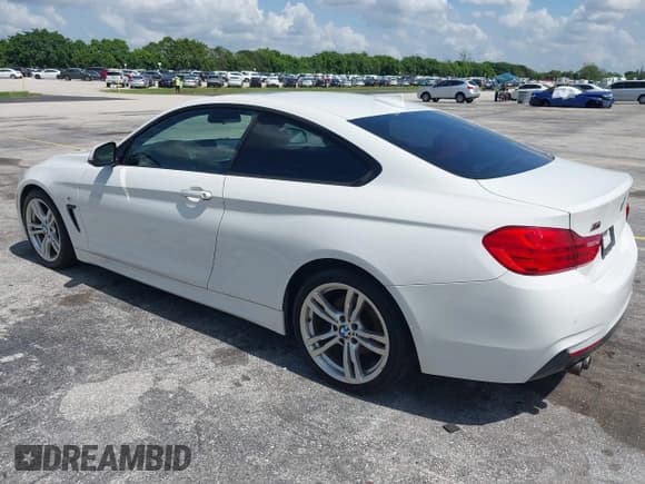 ✅ 2014 BMW 4 Series 428i • VIN: WBA3N3C58EF712765 • Лот: 42470456. Опубликован ранее на IAAI с пробегом 73 901 миль. Бесплатный доступ к архиву аукционных продаж из США и подробный отчёт об истории автомобиля на DreamBid. Изображение 3.