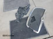 ✅ 2006 Chrysler 300 C • VIN: 2C3LA63H66H163601 • Lot: 70680745. Wystawiony na Copart z przebiegiem 67 998 mil. Bezpłatny archiwum sprzedaży aukcyjnych z USA i szczegółowy raport historii pojazdu na DreamBid. Zdjęcie 12.