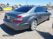 ✅ 2008 Mercedes-Benz S 550 • VIN: WDDNG71X88A227955 • Лот: 42904581. Опубликован ранее на IAAI с пробегом 139 405 миль. Бесплатный доступ к архиву аукционных продаж из США и подробный отчёт об истории автомобиля на DreamBid. Изображение 4.
