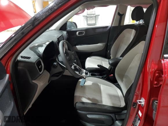 ✅ 2020 Hyundai Venue SEL • VIN: KMHRC8A36LU015827 • Lot: 89548785. Listed on Copart with 41,955 mi. Free auction sales archive from the USA and detailed vehicle history report at DreamBid. Image 7.