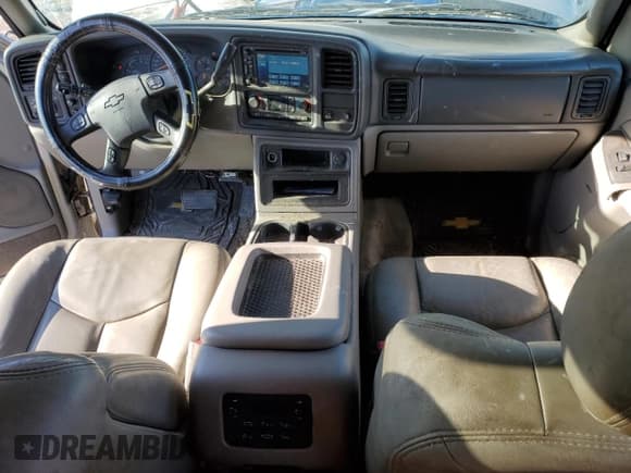 ✅ 2005 Chevrolet Suburban LT • VIN: 1GNFK16Z25J196032 • Лот: 42376875. Опубликован ранее на Copart с пробегом 195 535 миль. Бесплатный доступ к архиву аукционных продаж из США и подробный отчёт об истории автомобиля на DreamBid. Изображение 8.