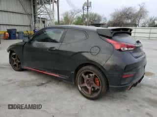 2022 Hyundai Veloster z VIN KMHT36AH7NU013979, wystawiony jako Copart lot #49101225 z przebiegiem 26 474 mil mil oraz Szkoda całkowita • Salvage title. Historia ofert i sprzedaży dostępna na DreamBid. Obrazek 2.