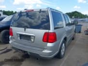 ✅ 2003 Lincoln Navigator Luxury • VIN: 5LMFU28R83LJ13106 • Lot: 42718966. Wystawiony na IAAI z przebiegiem 278 863 mil. Bezpłatny archiwum sprzedaży aukcyjnych z USA i szczegółowy raport historii pojazdu na DreamBid. Zdjęcie 4.