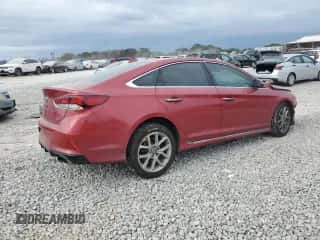✅ 2018 Hyundai Sonata Limited • VIN: 5NPE34AB3JH621175 • Lot: 85355335. Wystawiony na Copart z przebiegiem 115 113 mil mil. Skorzystaj z bezpłatnego archiwum sprzedaży aukcyjnych z USA i zobacz szczegółowy raport historii pojazdu na DreamBid. Zdjęcie 3.