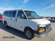 ✅ 2004 GMC Savana • VIN: 1GJGG25U241127181 • Lot: 43638559. Listed on IAAI with 292,294 mi. Free auction sales archive from the USA and detailed vehicle history report at DreamBid. Image 1.