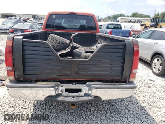 ✅ 1999 Ford F-350 XL • VIN: 1FTSW30F7XEA17095 • Lot: 59718945. Listed on Copart with 35,635 mi. Free auction sales archive from the USA and detailed vehicle history report at DreamBid. Image 6.