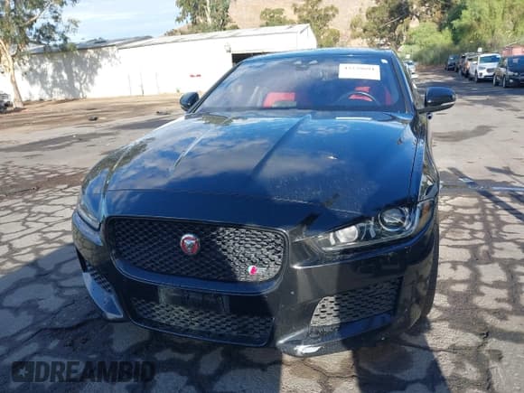 ✅ 2018 Jaguar XE S • VIN: SAJAG4FV0JCP18143 • Lot: 43228691. Listed on IAAI with 60,742 mi. Free auction sales archive from the USA and detailed vehicle history report at DreamBid. Image 6.