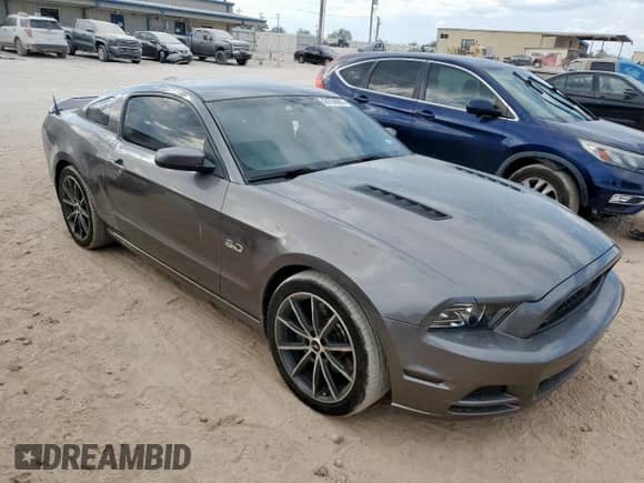 2014 Ford Mustang GT с VIN 1ZVBP8CF0E5204744, выставлен на аукционе Copart как лот 84704095 с пробегом 109 679 миль миль и Списание • Salvage title. История ставок и продаж доступна на DreamBid. Изображение 4.