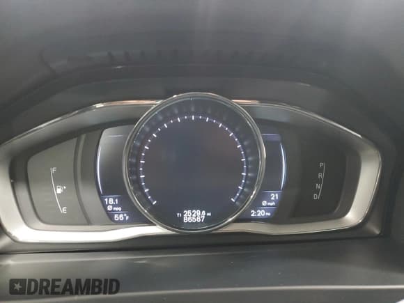 ✅ 2016 Volvo V60 T5 Platinum • VIN: YV4612HM3G1013644 • Lot: 93874325. Listed on Copart with 86,567 mi. Free auction sales archive from the USA and detailed vehicle history report at DreamBid. Image 9.