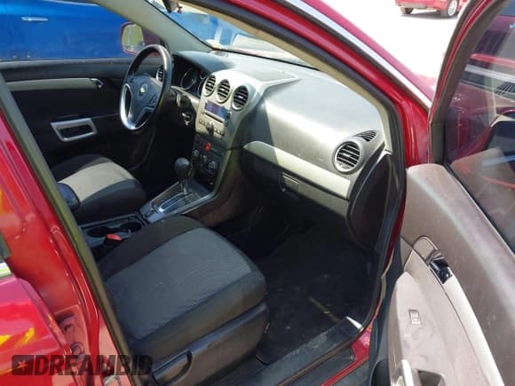 ✅ 2012 Chevrolet Captiva Sport LS • VIN: 3GNAL2EKXCS559593 • Lot: 42142135. Wystawiony na IAAI z przebiegiem 104 717 mil. Bezpłatny archiwum sprzedaży aukcyjnych z USA i szczegółowy raport historii pojazdu na DreamBid. Zdjęcie 5.