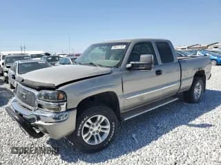 ✅ 2003 GMC Sierra 1500 SLE • VIN: 2GTEK19T731146665 • Lot: 69531743. Listed on Copart with 119,687 mi. Free auction sales archive from the USA and detailed vehicle history report at DreamBid. Image 1.