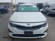 ✅ 2020 Kia Optima EX • VIN: KNAGU4LE3L5037307 • Lot: 41483227. Wystawiony na IAAI z przebiegiem 84 834 mil. Bezpłatny archiwum sprzedaży aukcyjnych z USA i szczegółowy raport historii pojazdu na DreamBid. Zdjęcie 13.
