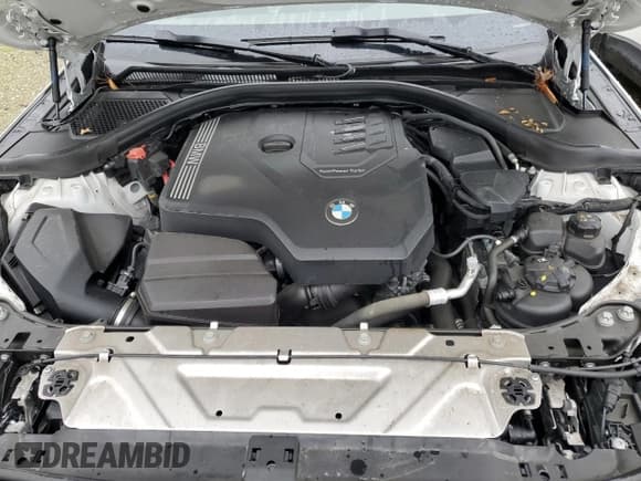 ✅ 2024 BMW 2 Series 230i xDrive • VIN: 3MW33CM06R8E57377 • Lot: 92222105. Wystawiony na Copart z przebiegiem 53 551 mil. Bezpłatny archiwum sprzedaży aukcyjnych z USA i szczegółowy raport historii pojazdu na DreamBid. Zdjęcie 10.