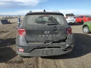 ✅ 2022 Hyundai Venue SEL • VIN: KMHRC8A30NU171879 • Lot: 84923674. Listed on Copart with 41,987 mi. Free auction sales archive from the USA and detailed vehicle history report at DreamBid. Image 6.